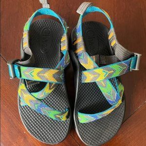 Chaco Sandal (like new) Children's size 1-2
